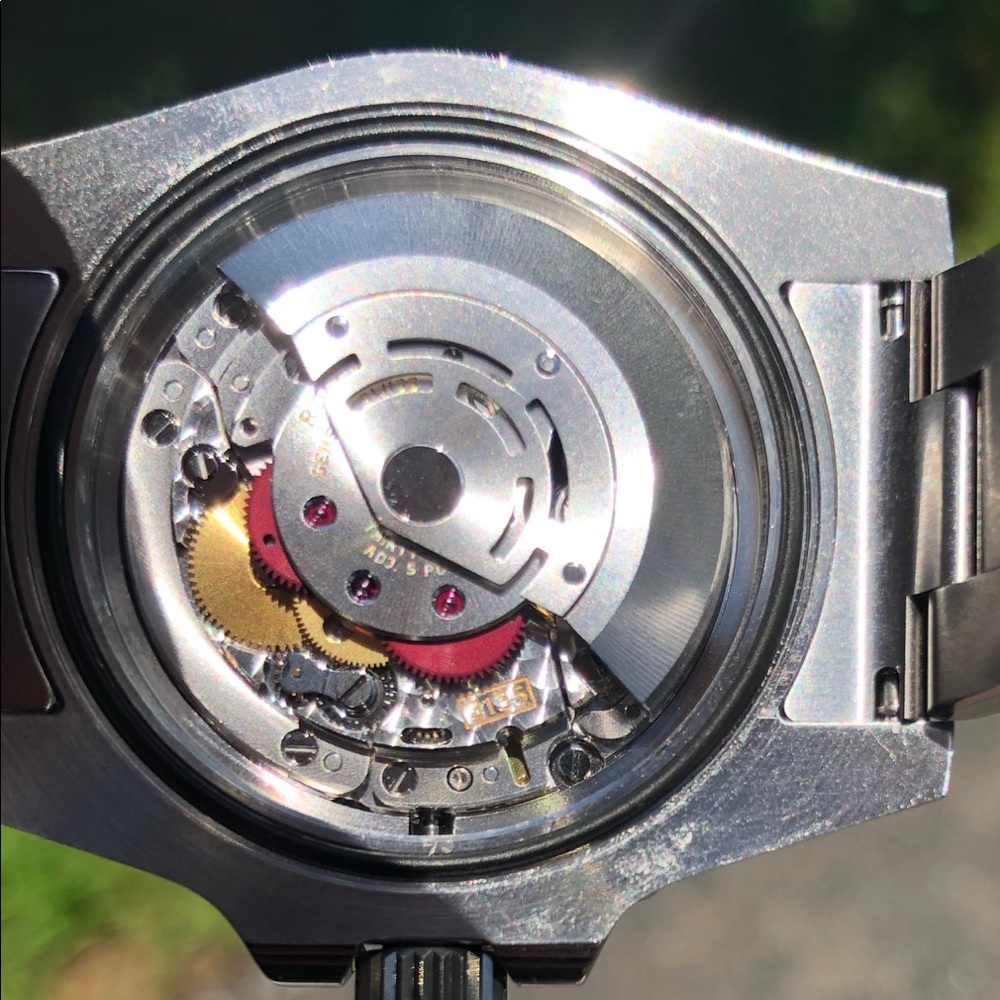 Rolex Hulk Submariner Date 116610LV, Full set 2017 - Picture 12 of 15